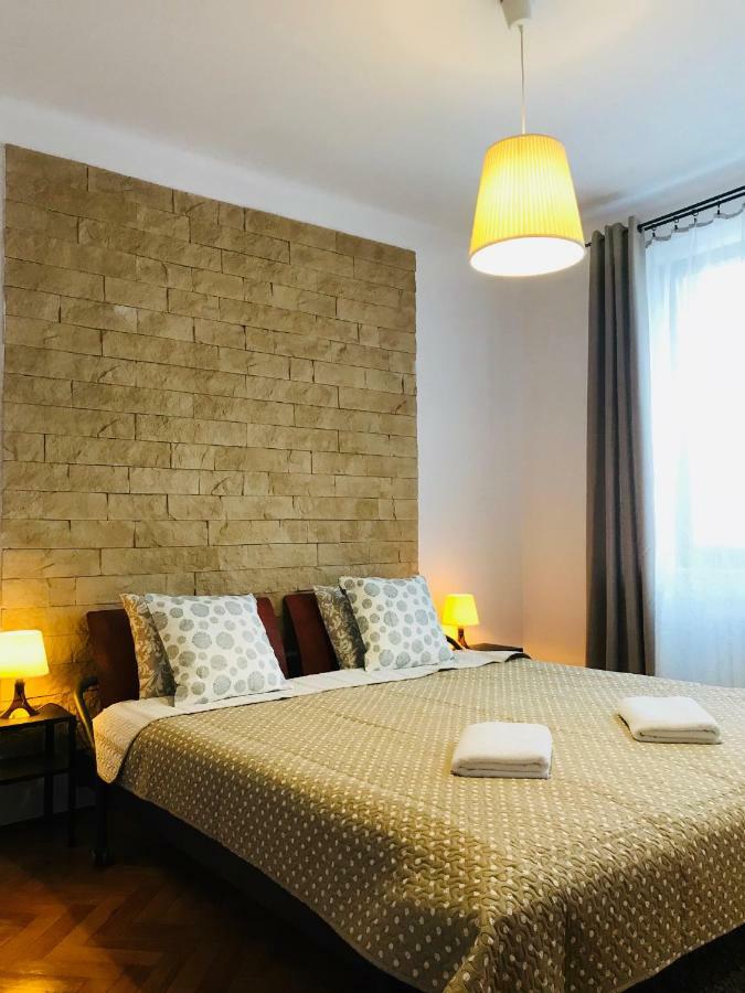 Vinci Apartment In The City Center Краков Экстерьер фото